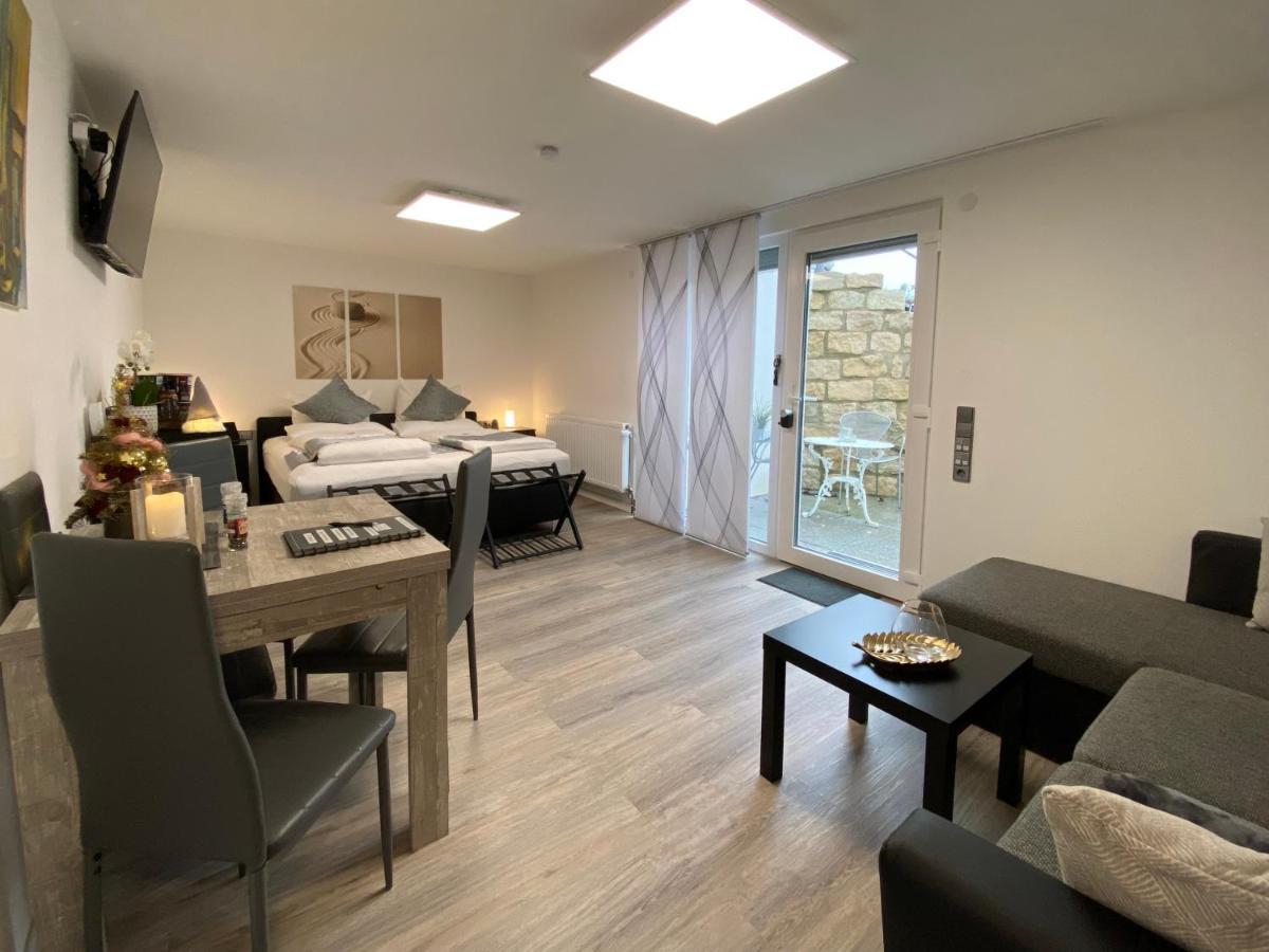 1,5 Zimmer Apartment In S-Bahn Naehe, 35 Qm, Max 4 Pers, Zentral, Private Terasse, Internet 250 Mbit Gaertringen Bagian luar foto