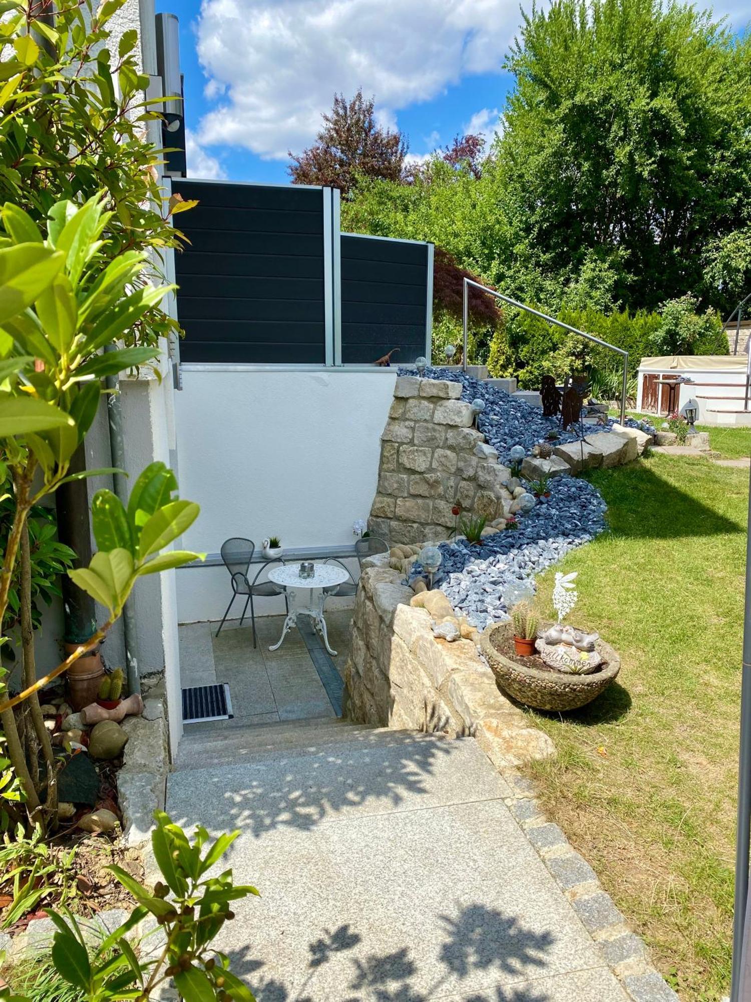 1,5 Zimmer Apartment In S-Bahn Naehe, 35 Qm, Max 4 Pers, Zentral, Private Terasse, Internet 250 Mbit Gaertringen Bagian luar foto